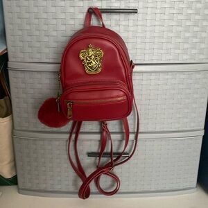 Harry Potter Hogwarts mini Backpack in Red